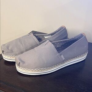 BOBS Women's Light Gray Espadrilles
